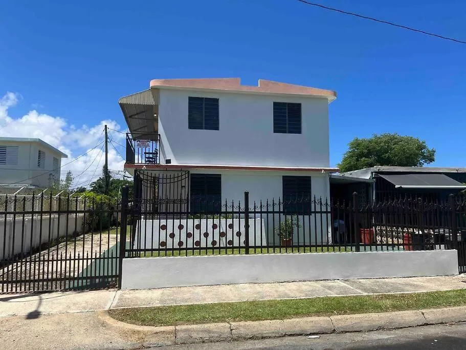 Vakantiehuis The Brisas' House-3 Beds, 6Pp. Sunny, Quiet Villa San Juan