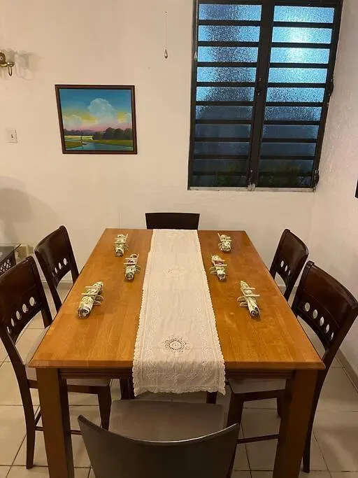 Vakantiehuis The Brisas' House-3 Beds, 6Pp. Sunny, Quiet Villa San Juan
