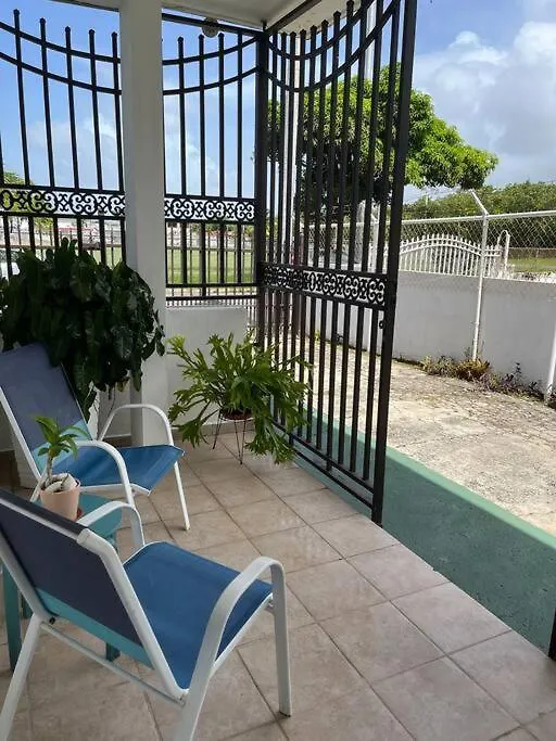 The Brisas' House-3 Beds, 6Pp. Sunny, Quiet Villa San Juan Vakantiehuis