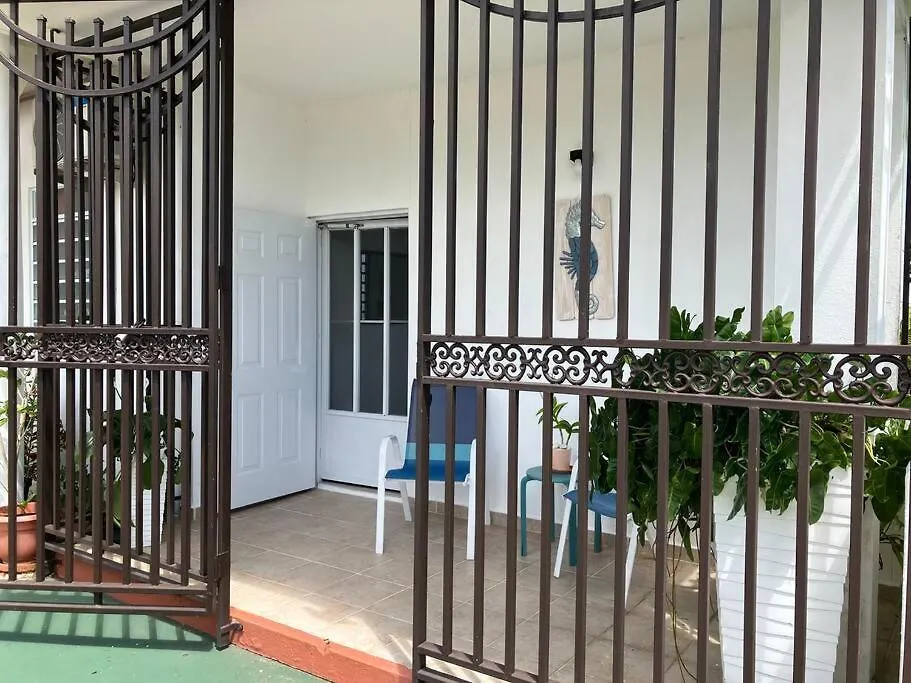 The Brisas\' House-3 Beds, 6Pp. Sunny, Quiet location